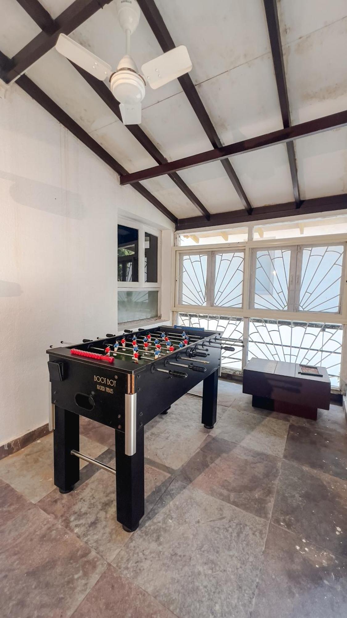 Villa M - Solitude: Beachside Retreat With Pool
